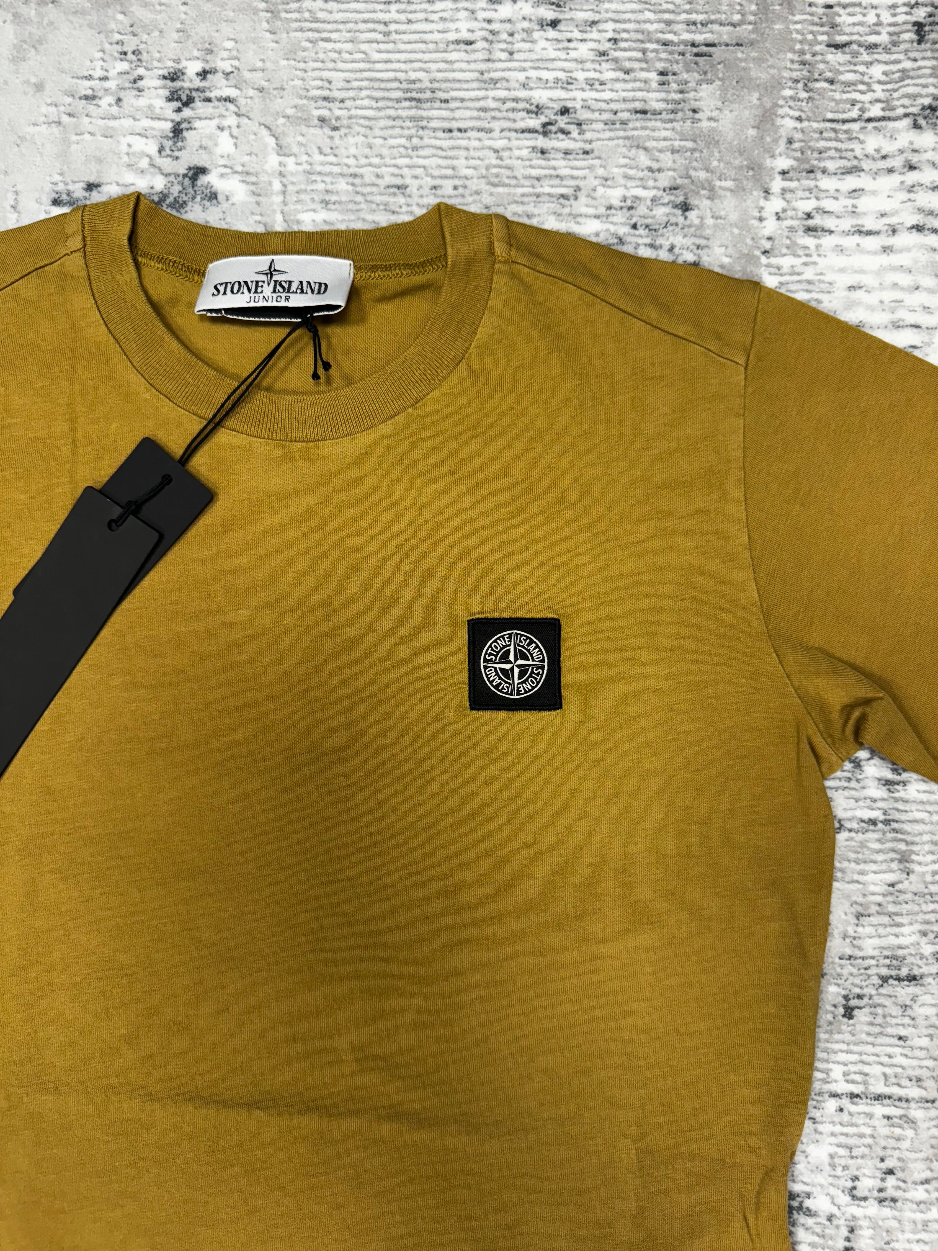 JUNIOR STONE ISLAND LOGO PATCH T-SHIRT - MUSTARD
