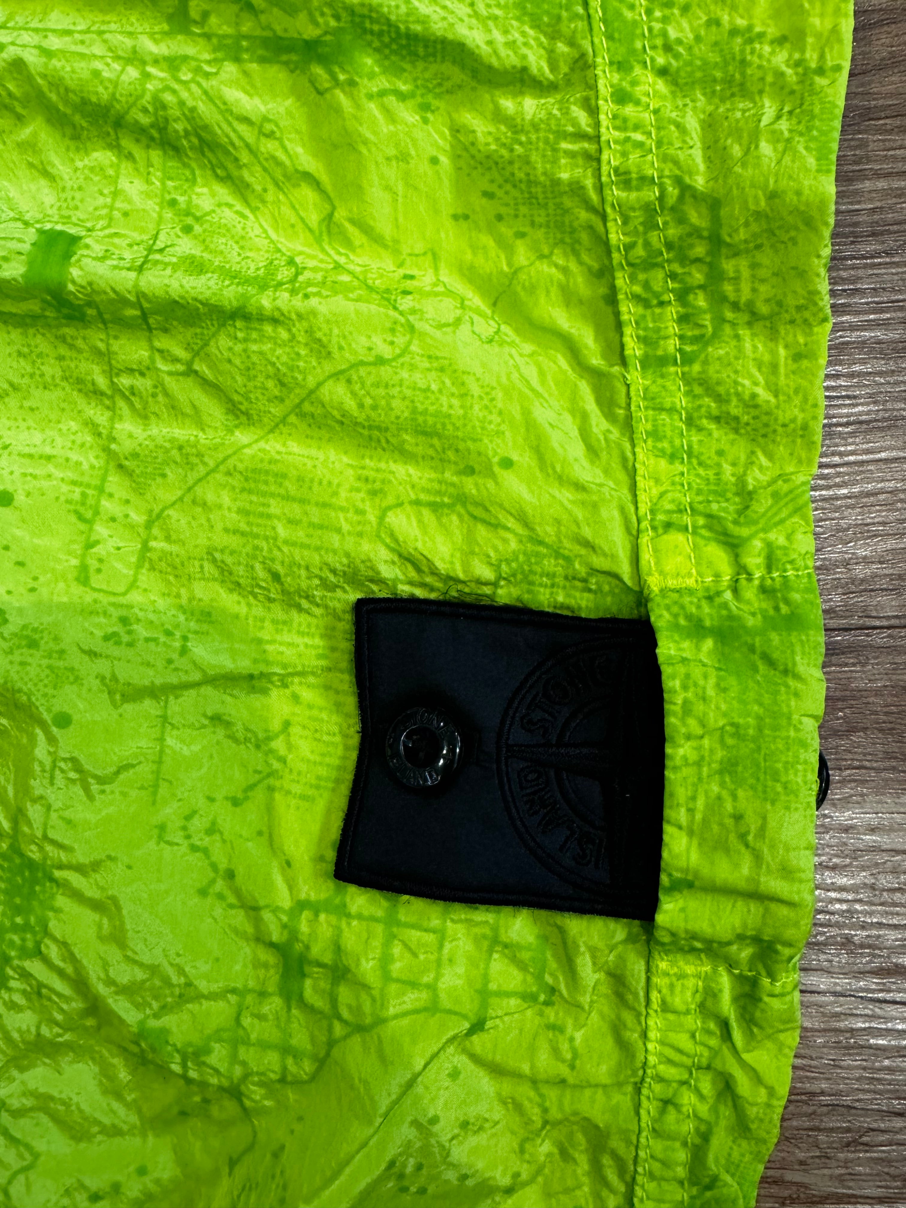 STONE ISLAND SHADOW PROJECT SHORTS - BRIGHT GREEN – Trent_End_Clothing