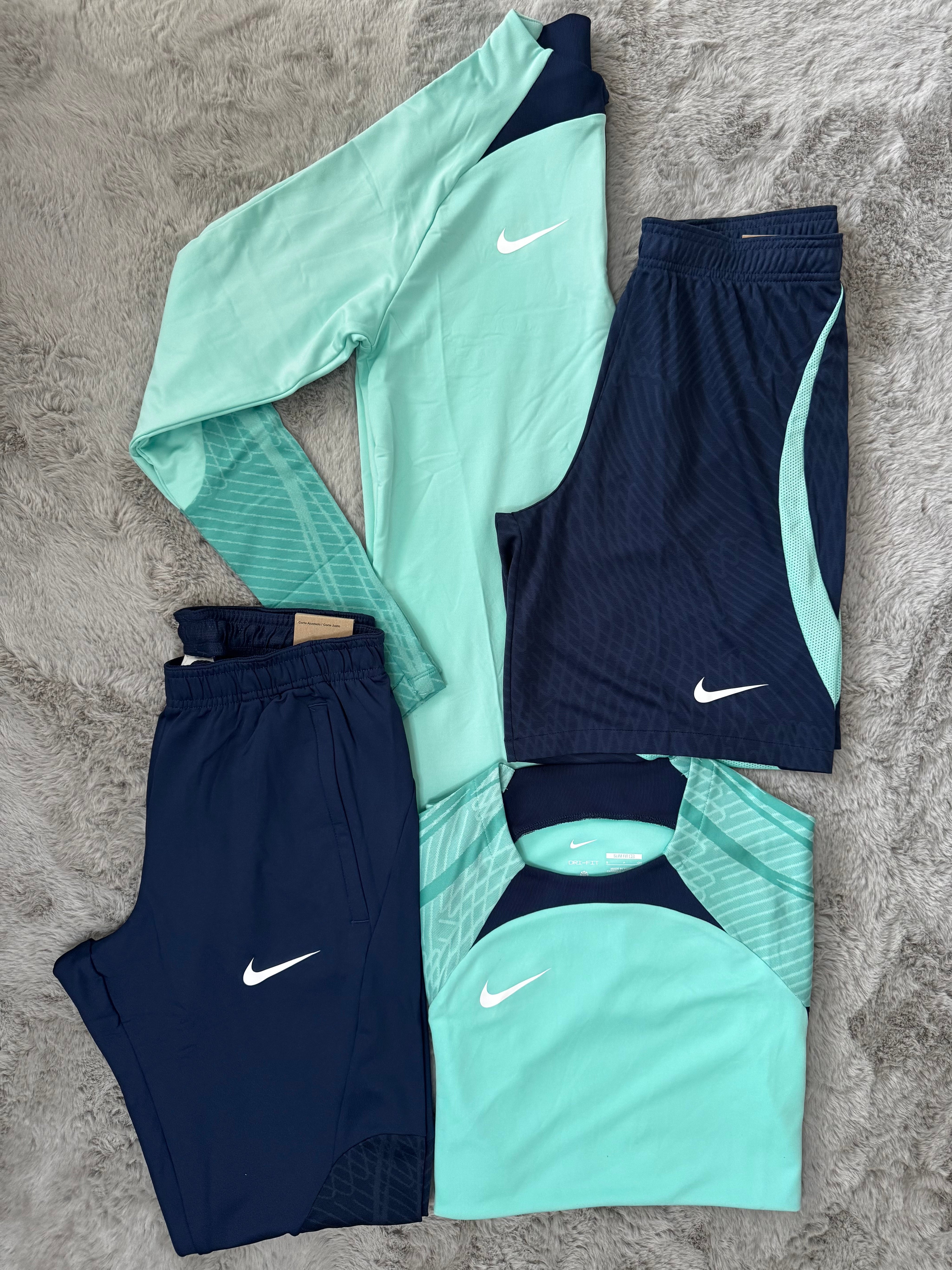 NIKE DRI-FIT STRIKE PIECE SET HYPER TURQUOISE/TEAL/NAVY