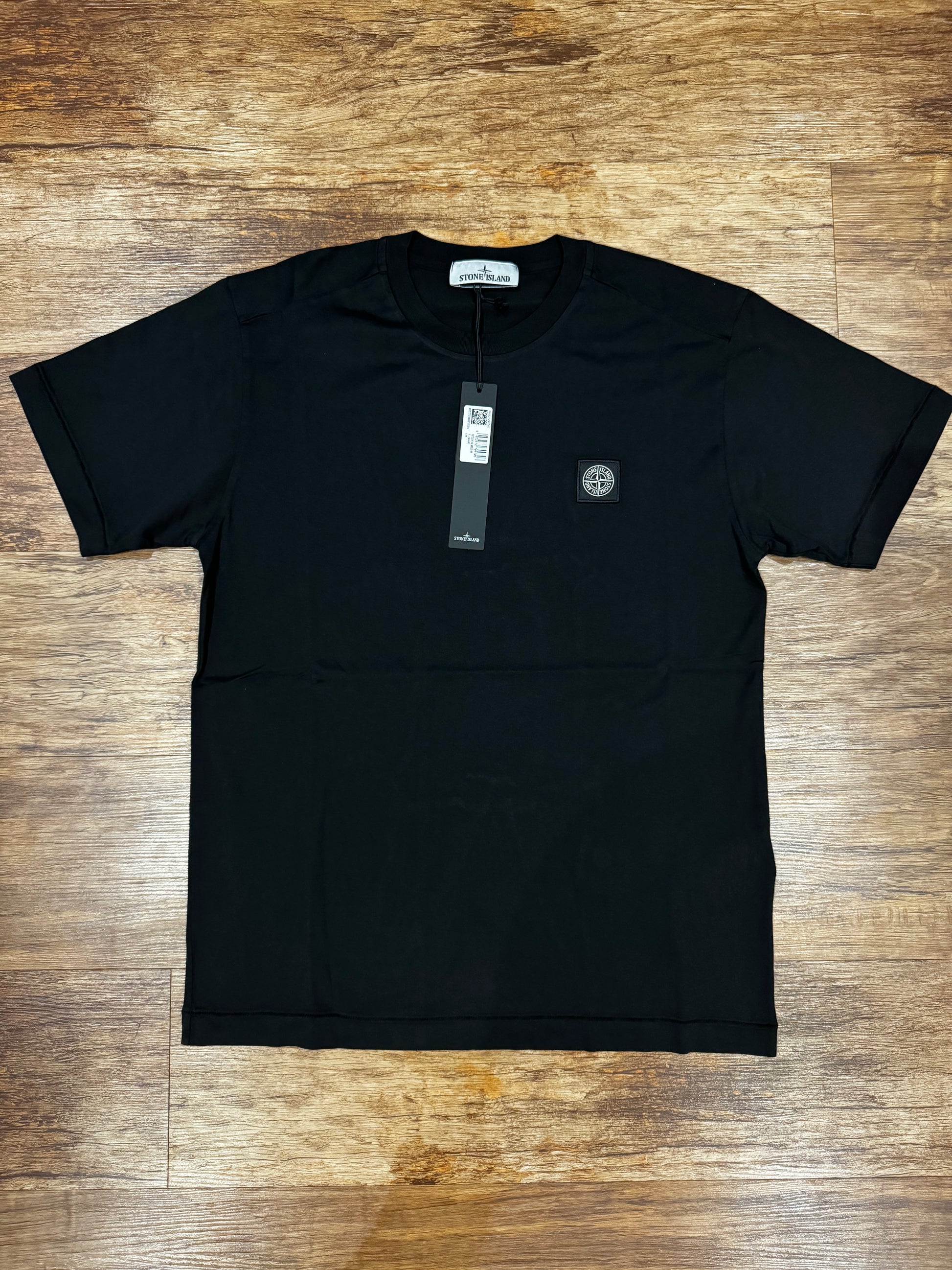 Stone island t sales shirt logo patch