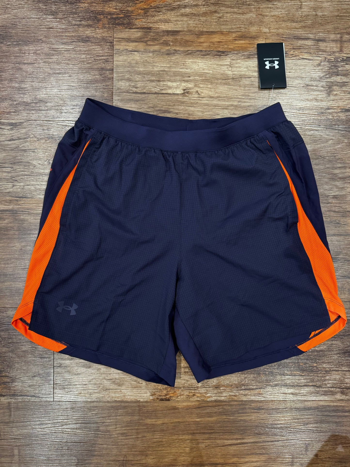 UNDER ARMOUR - GRAPHIC SHORTS - NAVY/ORANGE