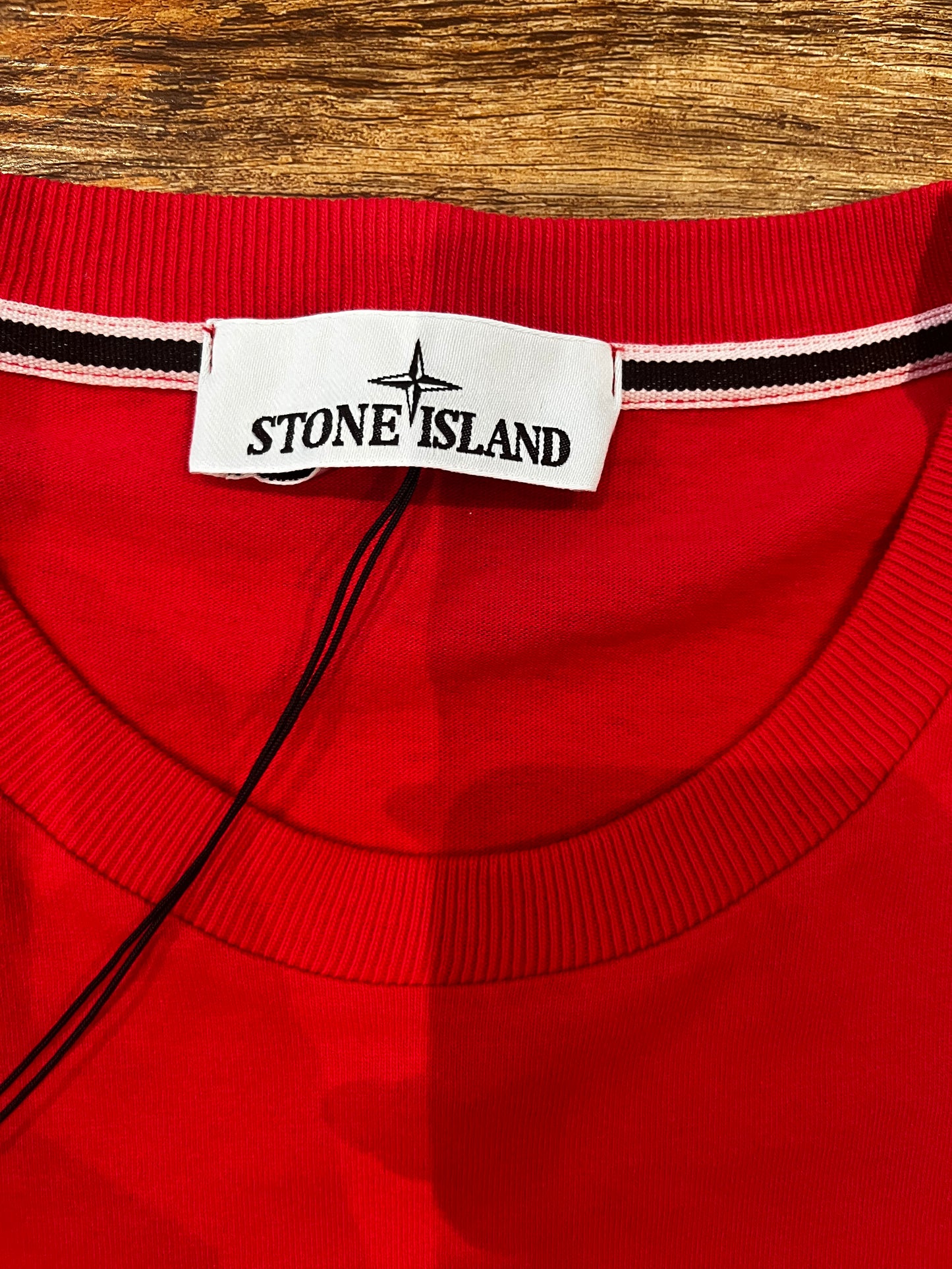 STONE ISLAND - T-SHIRT - RED