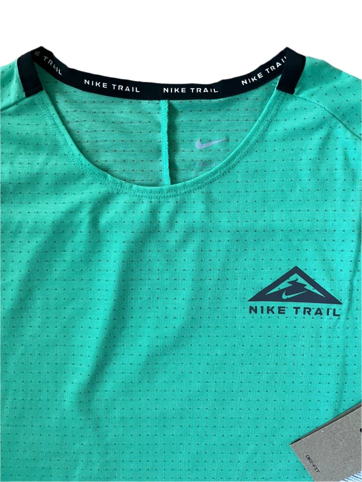 NIKE - TRIAL T-SHIRT - GREEN